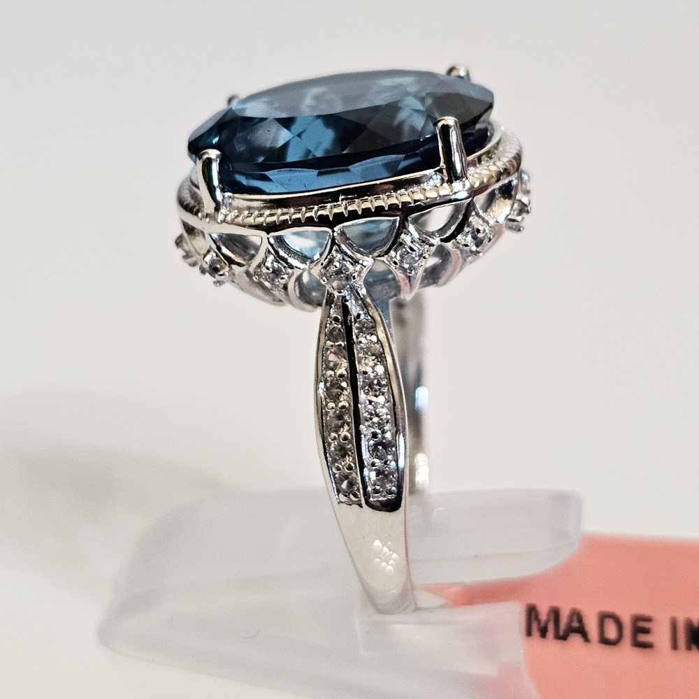 Natural London Blue Topaz & Diamond Ring in Sterling Silver & Rhodium Size 7! - Picture 3 of 16
